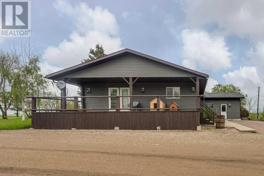 331039 Range Rd 242, Rural Kneehill County, AB T0M 2C0