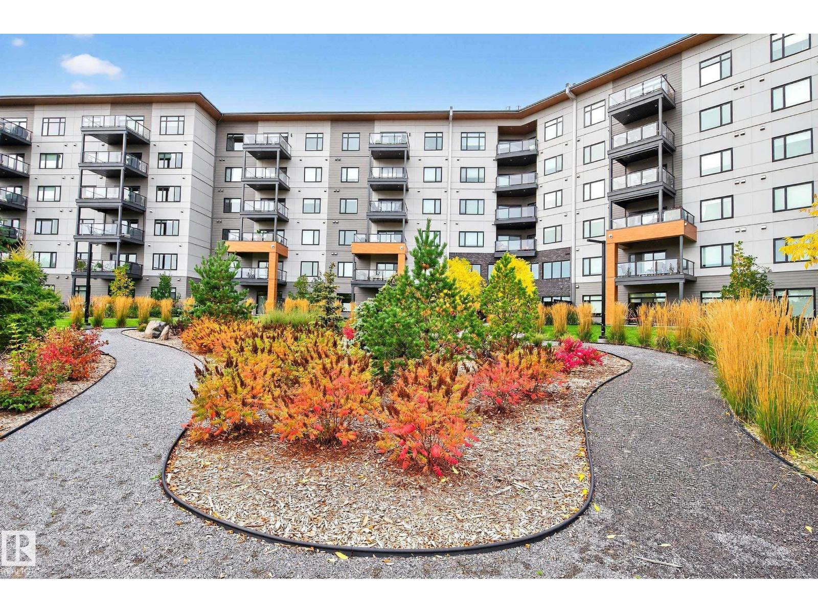 7463 May Common Nw #303, Edmonton, AB T6R 0X1