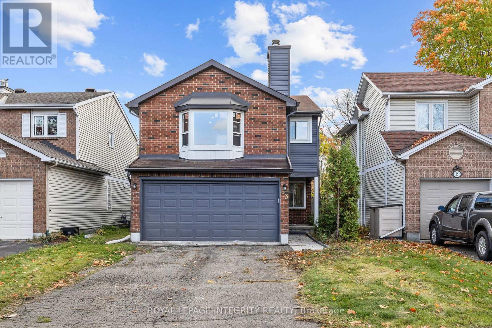 83 Saddle Cres, Ottawa, ON K1G 5L3