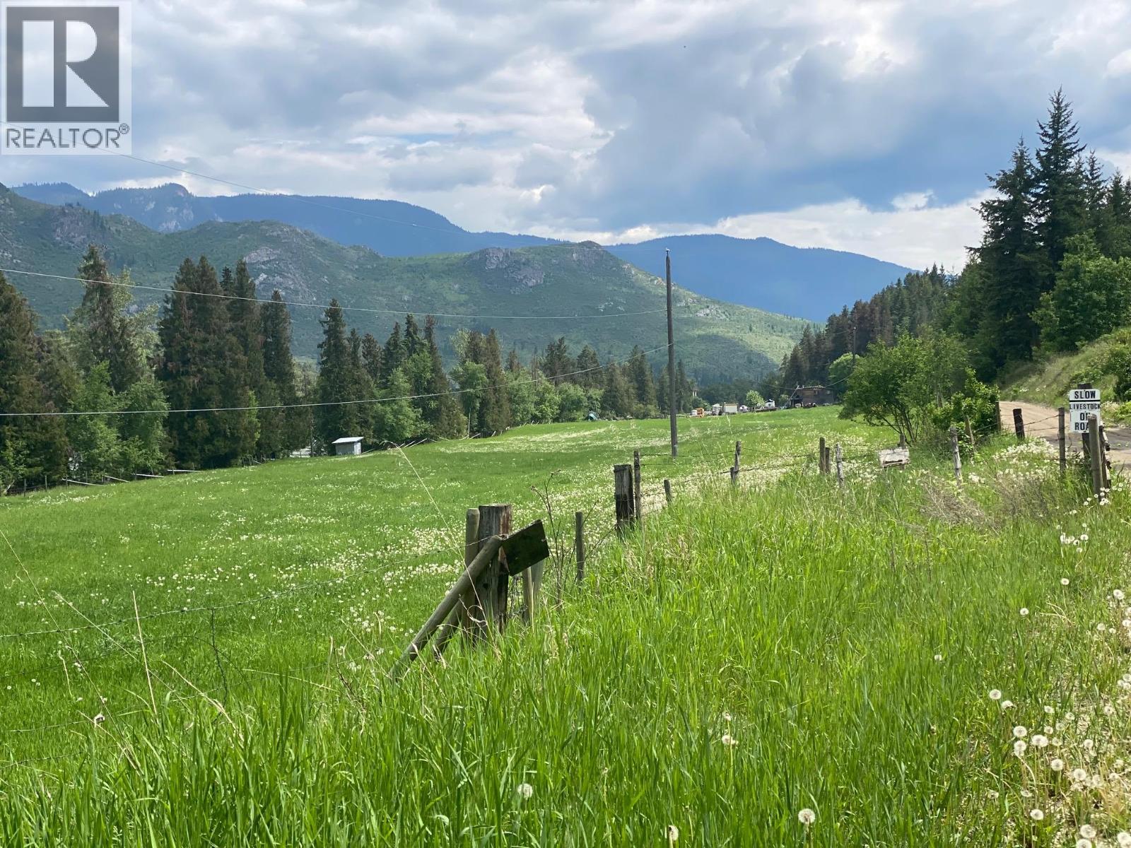 4357 Peterson Betts Rd, Barriere, BC V0E 1E0