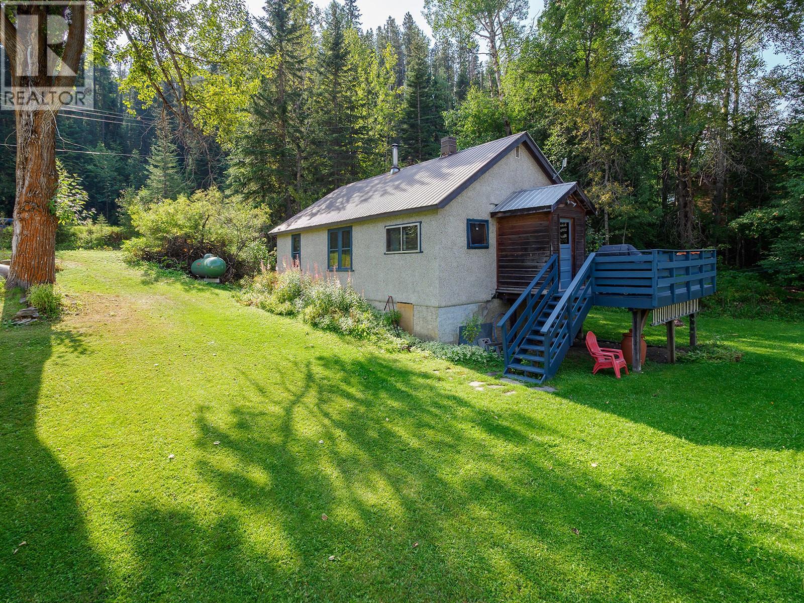 307 2nd Ave, Field, BC V0A 1G0