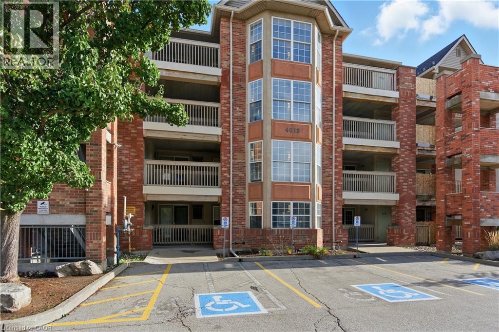 4013 Kilmer Drive Unit 201, Burlington, ON L7M 4M3