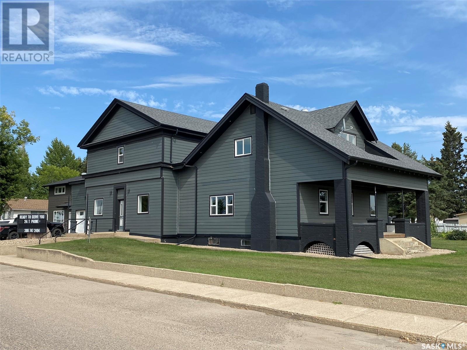 82 Main St, Shellbrook, SK S0J 2E0