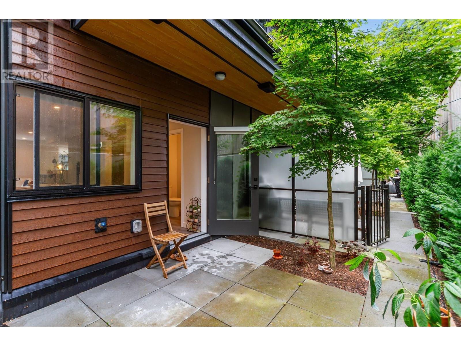 50 Seaview Drive Unit 19, Port Moody, BC V3H 0N2