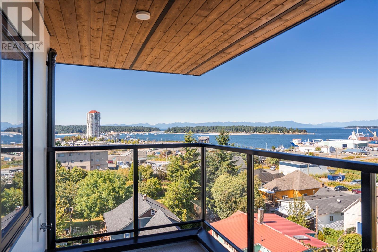 45 Haliburton St Unit 502 St, Nanaimo, BC V9R 4V6