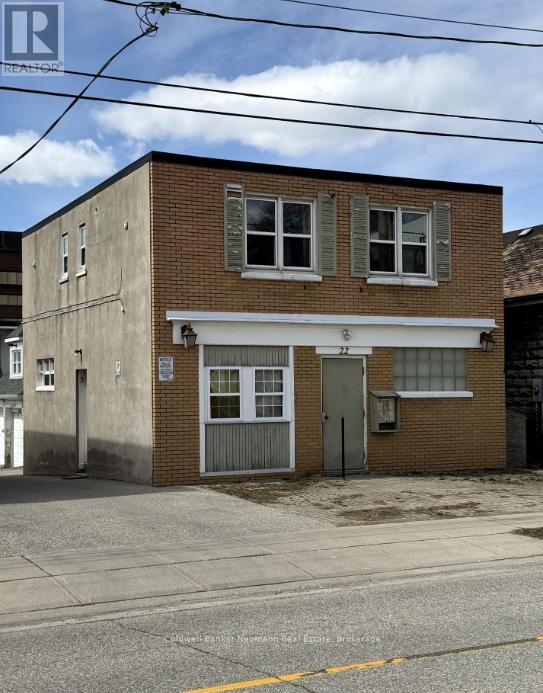 22 Cambridge St, Cambridge, ON N1R 3R7
