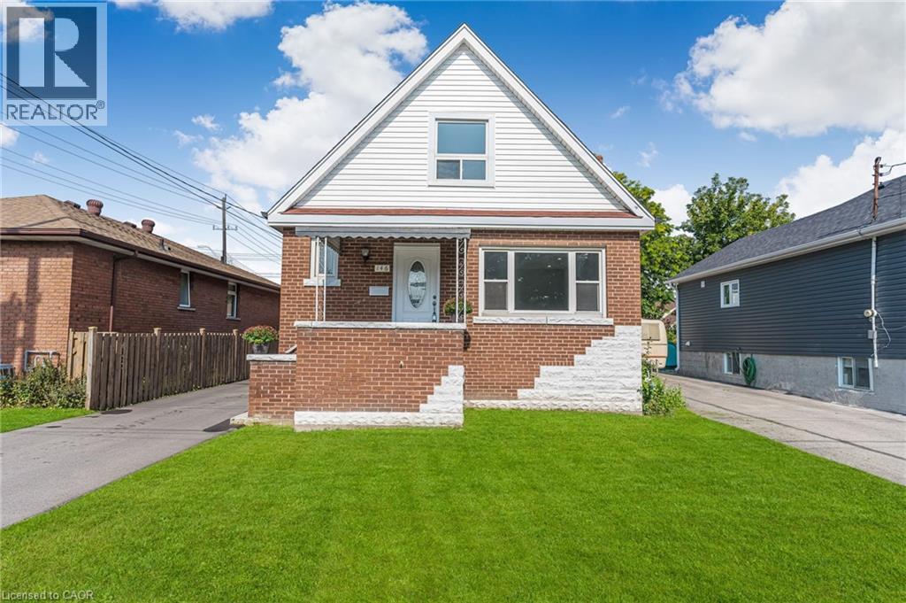 146 Craigroyston Rd, Hamilton, ON L8K 3K1