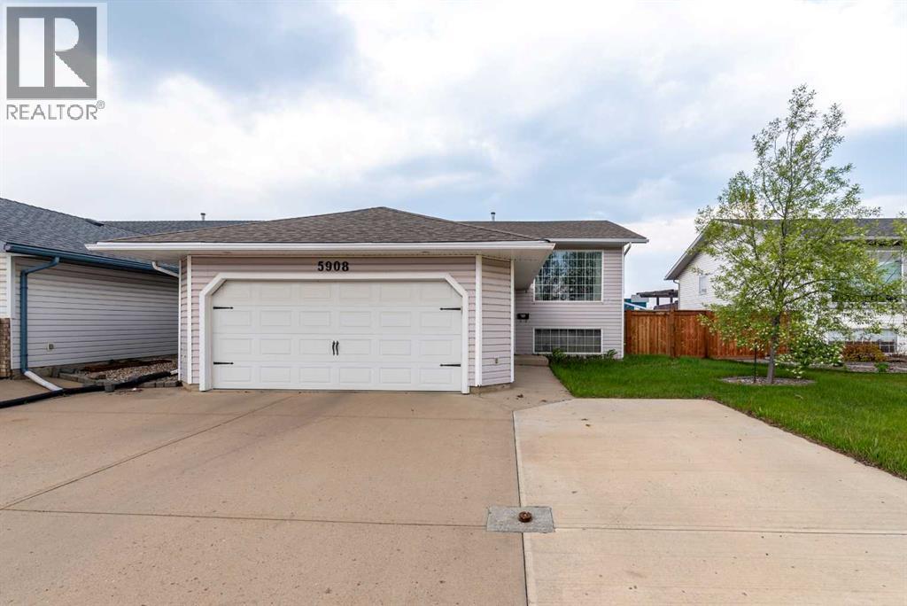 41 Street Unit 5908, Lloydminster, AB T9V 2S2