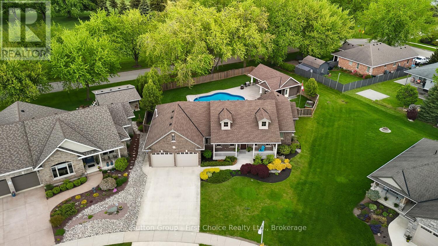 267 Sunset Dr, West Perth, ON N0K 1N0