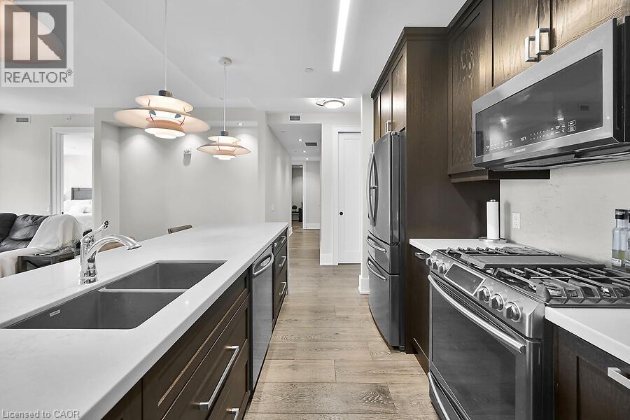 181 James Street N Unit 804, Hamilton, ON L8R 2K9