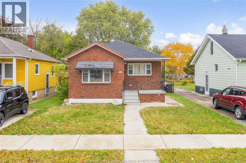 2362 Mercer, Windsor, ON N8X 3R3