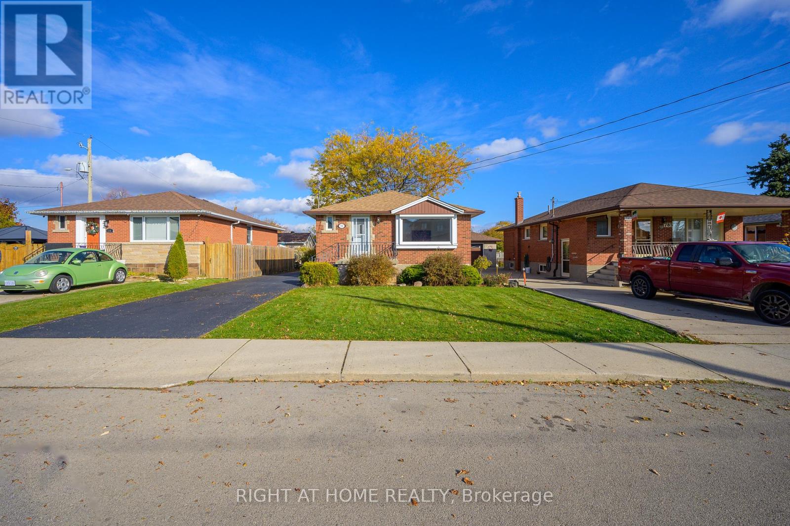 781 Ninth Ave, Hamilton, ON L8T 2A7 MLS X9283984 Houseful