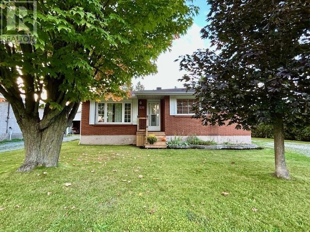 270 Dryden Ave, Sault Ste. Marie, ON P6C 5H3