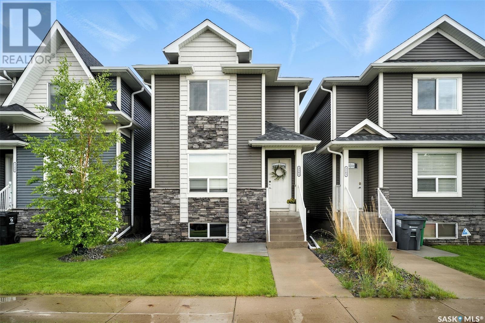3161 Mcclocklin Rd, Saskatoon, SK S7R 0J1