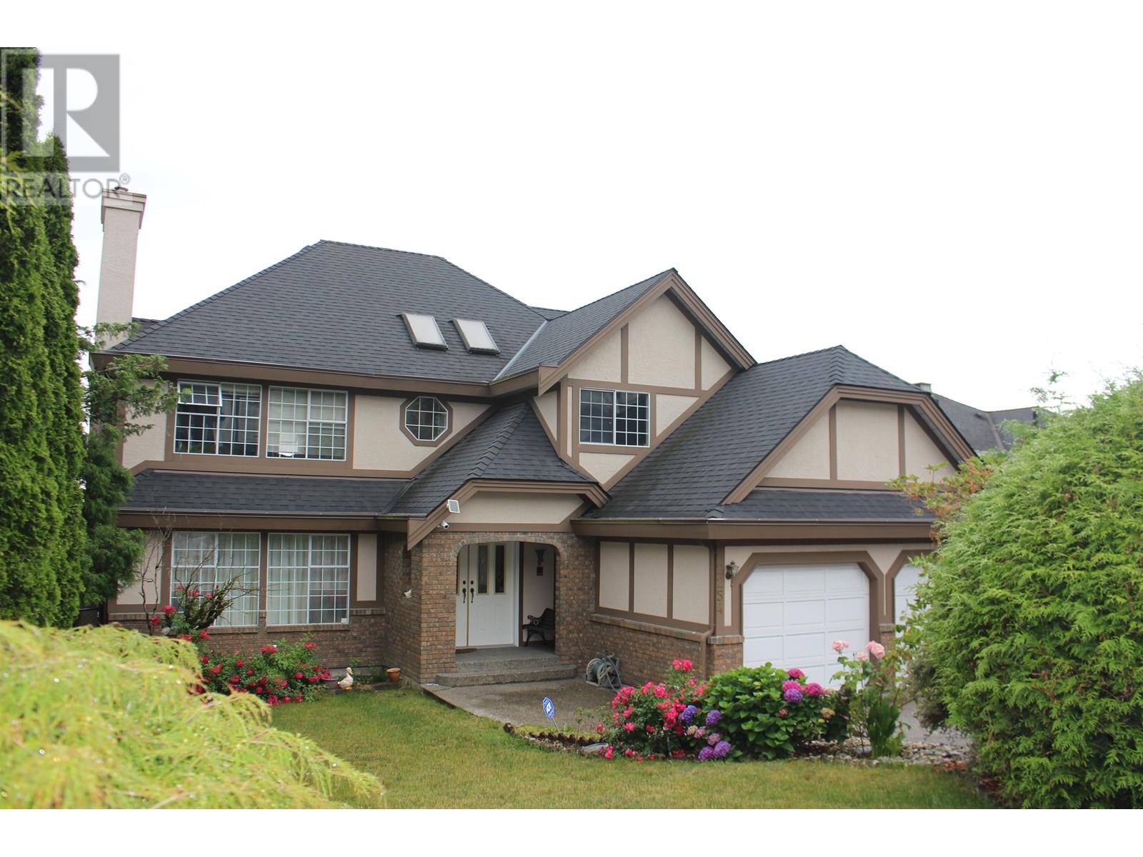 2254 Sorrento Dr, Coquitlam, BC V3K 6P4
