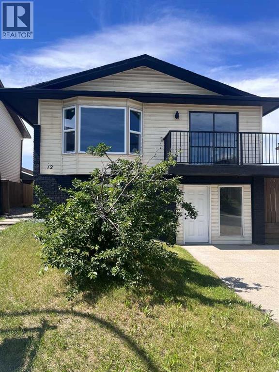 12 Whitworth Way NE, Calgary, AB T1Y 6E3