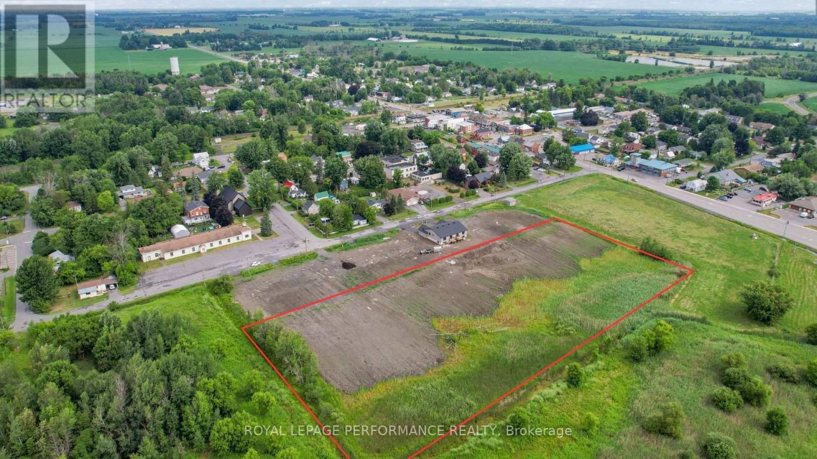 18 Beech St, South Glengarry, ON K0C 1N0