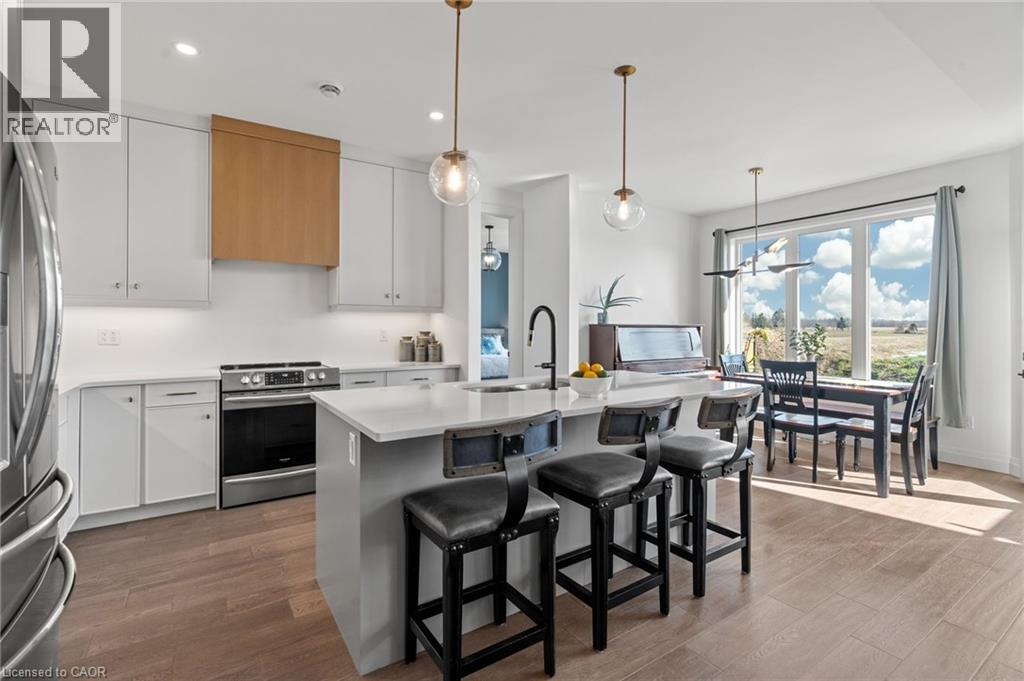 155 Mcleod St, North Middlesex, ON N0M 2K0