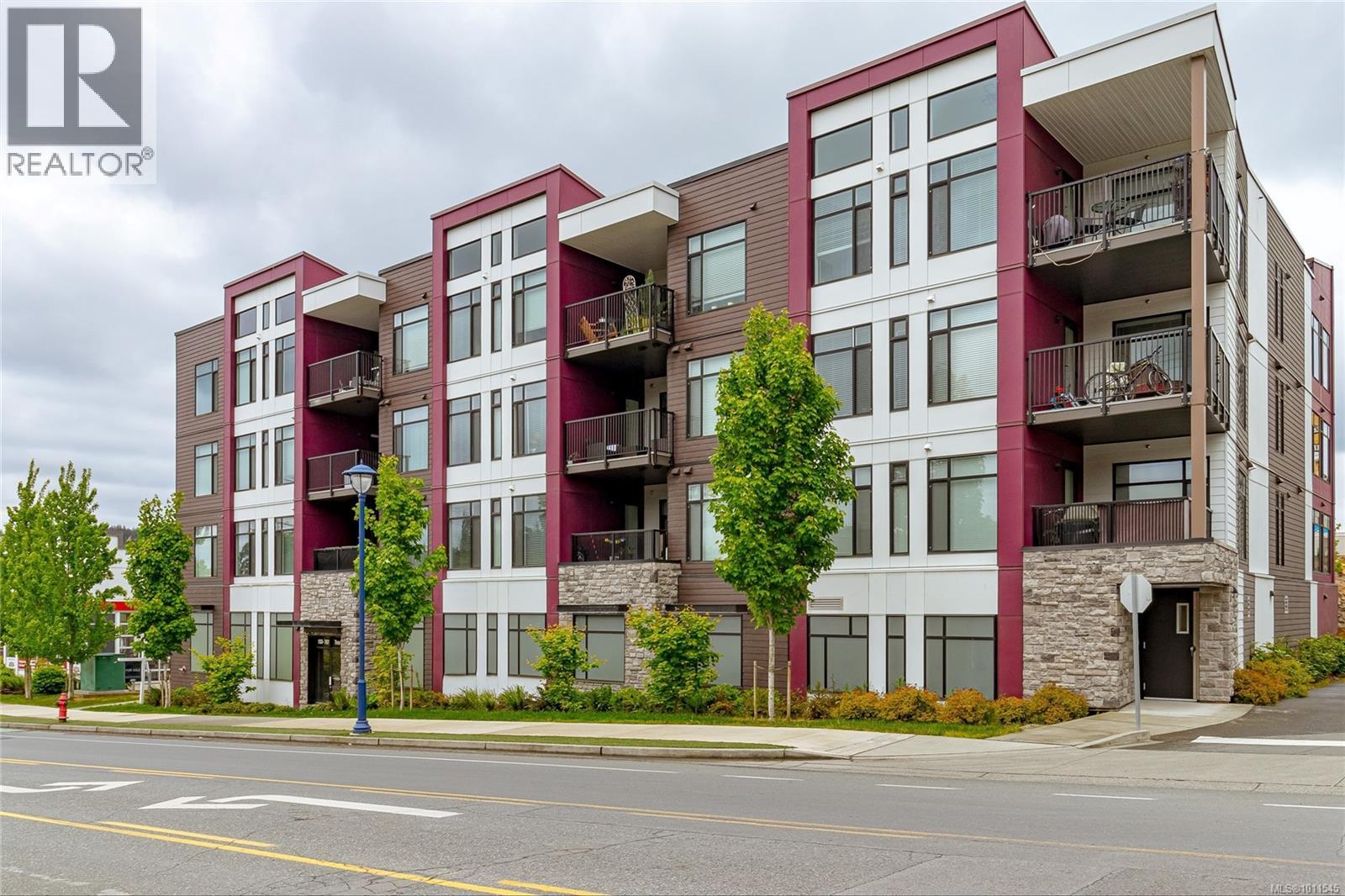707 Treanor Ave Unit 207 Ave, Langford, BC V9B 0X7