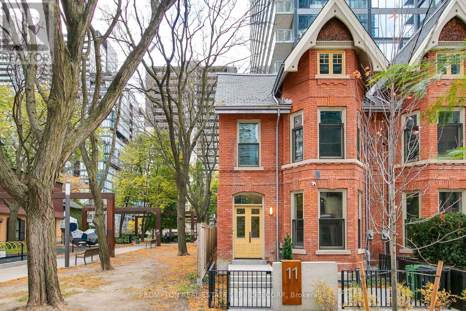 11 Gloucester St, Toronto, ON M4Y 1L8