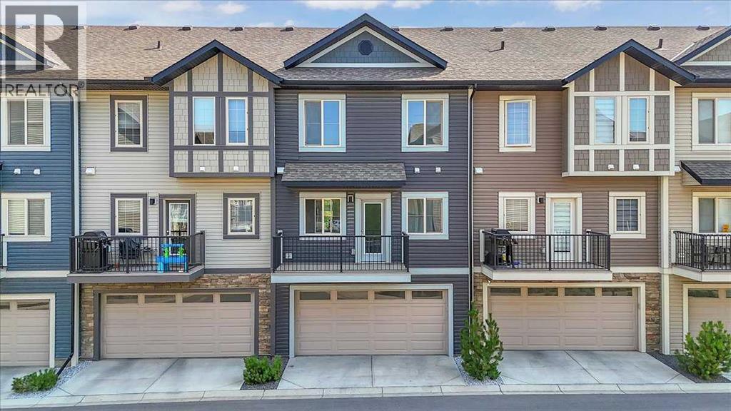 417 Legacy Blvd SE, Calgary, AB T2X 0Y6