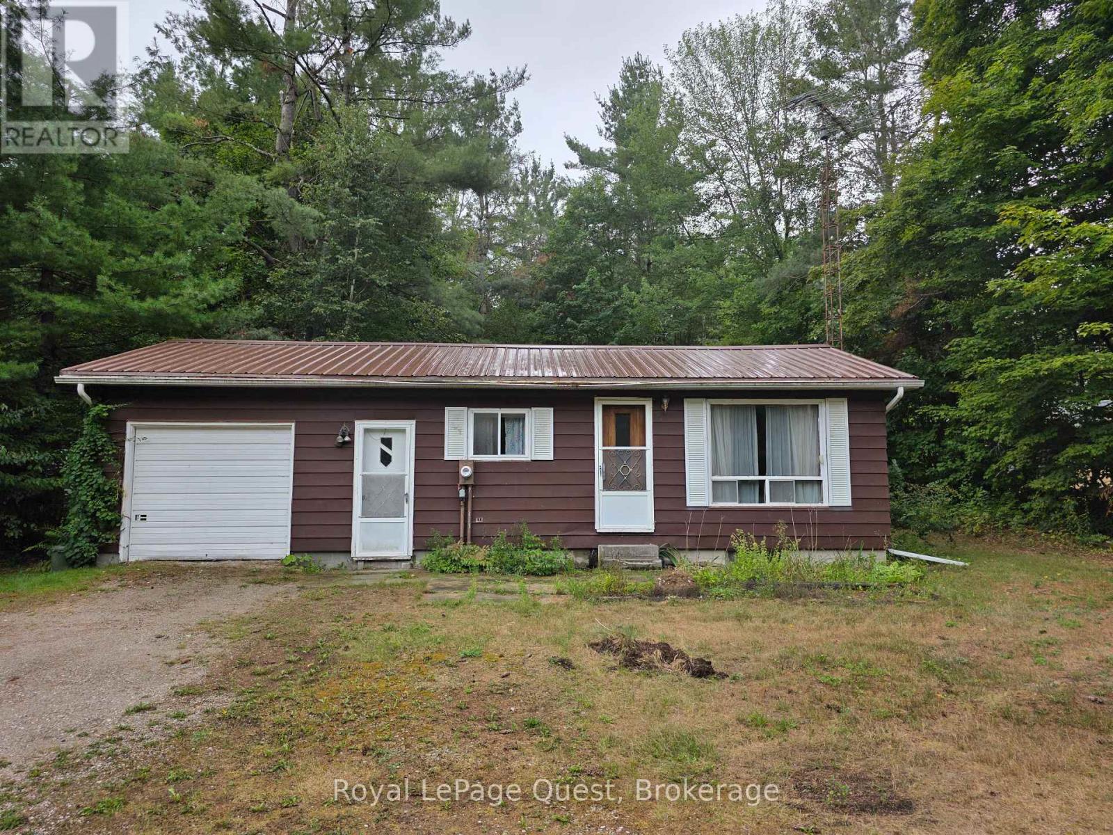 1045 Sparrow Lake Rte, Severn, ON P0E 1G0