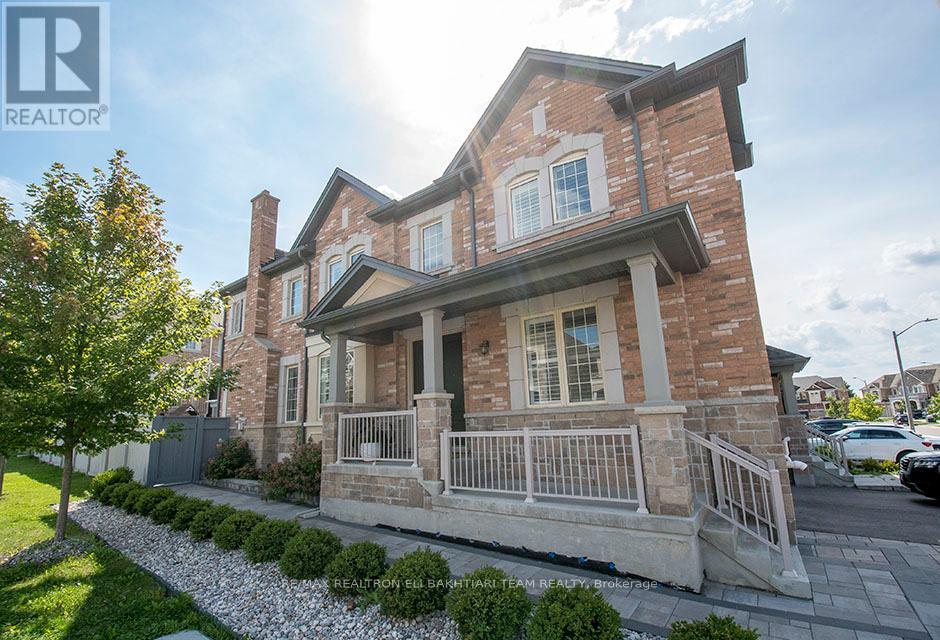 43 Drizzel Cres, Richmond Hill, ON L4E 1G8
