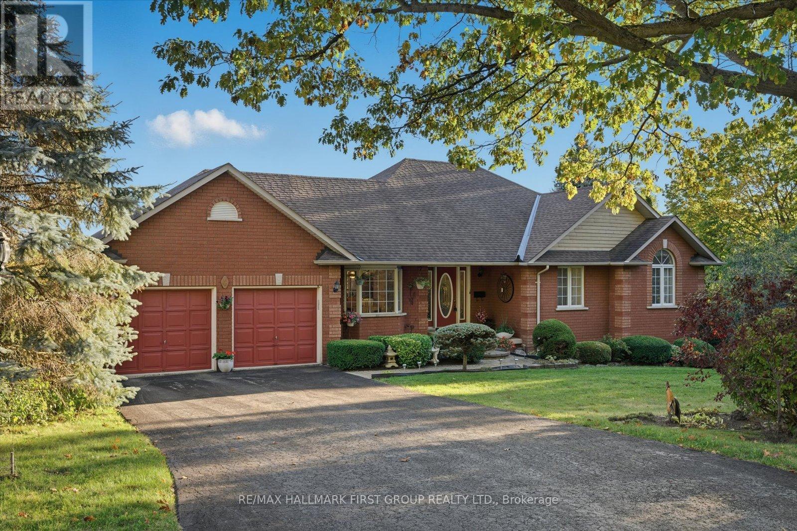 4 Sunrise Ct, Hamilton Township, ON K9A 4J7