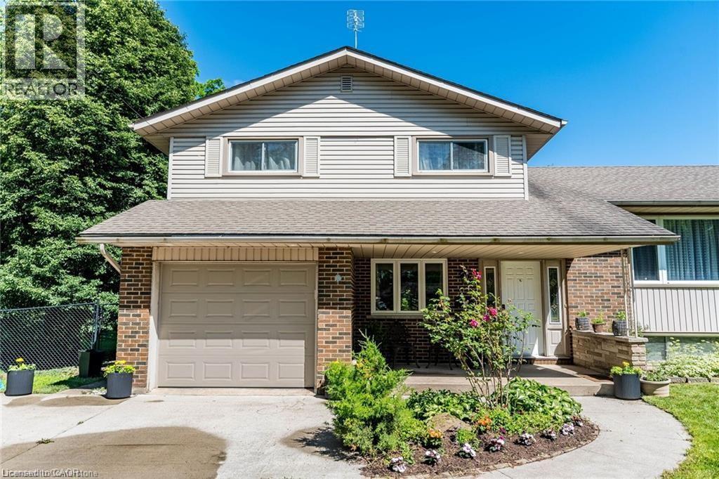 3 Colonial Ct, St. Catharines, ON L2N 2R2