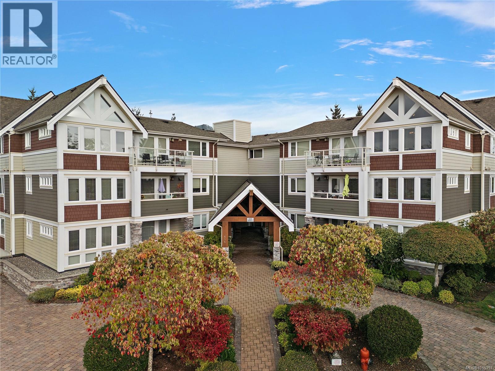 535 Heatherdale Lane Unit 106, Saanich, BC V8Z 0A4
