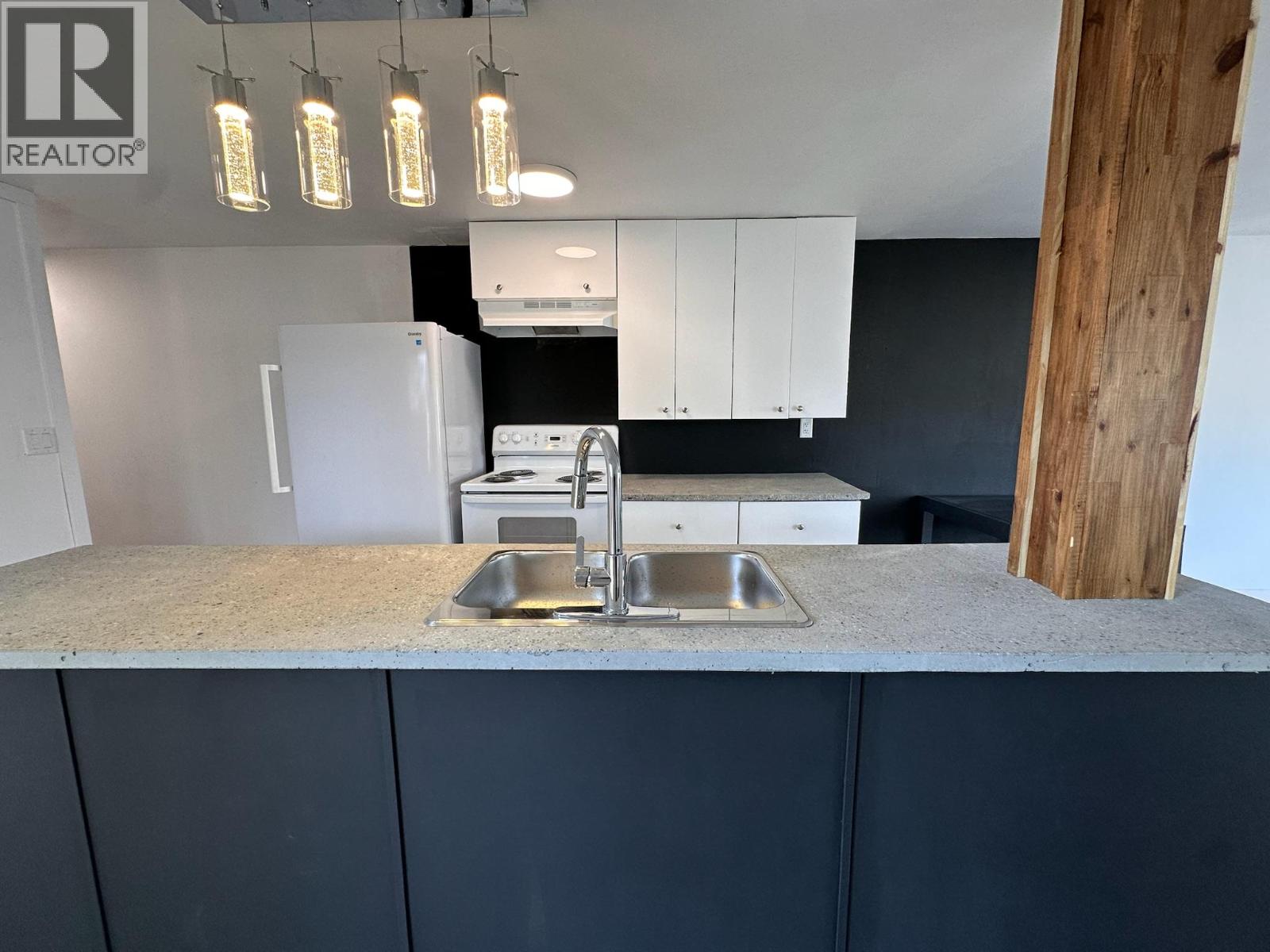 3999 Skaha Lake Road Unit 34, Penticton, BC V2A 6J7