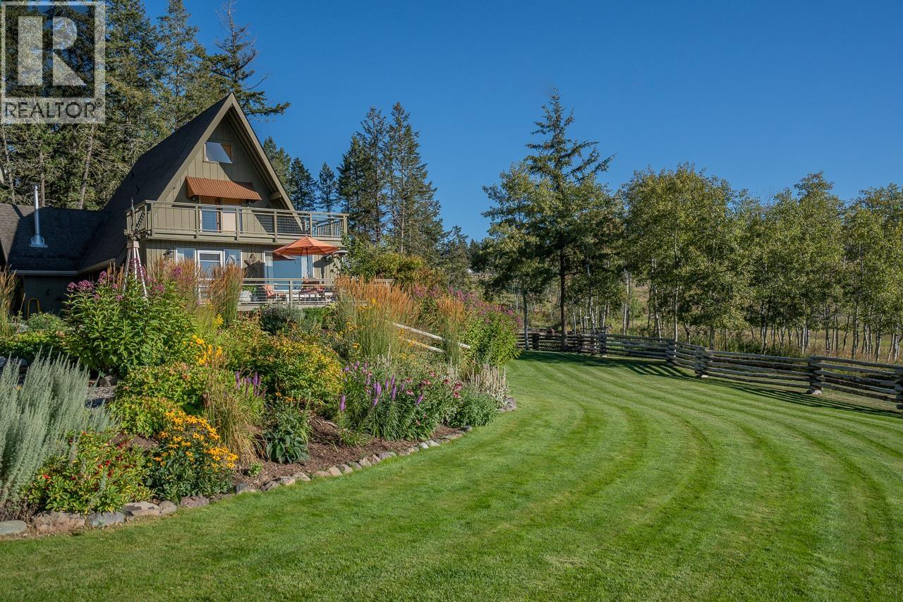 5058 Block Drive, 108 Mile Ranch, BC V0K 2Z0