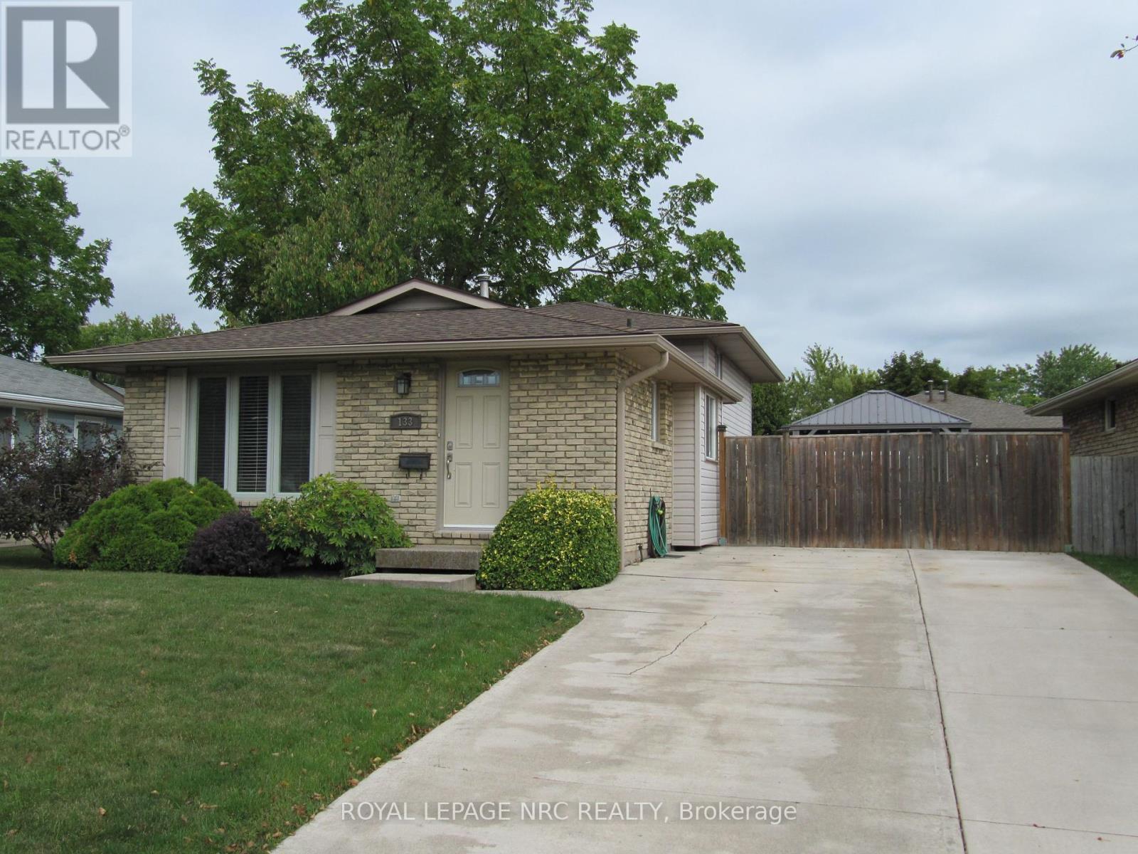 133 Keefer Rd, Thorold, ON L2V 4N1