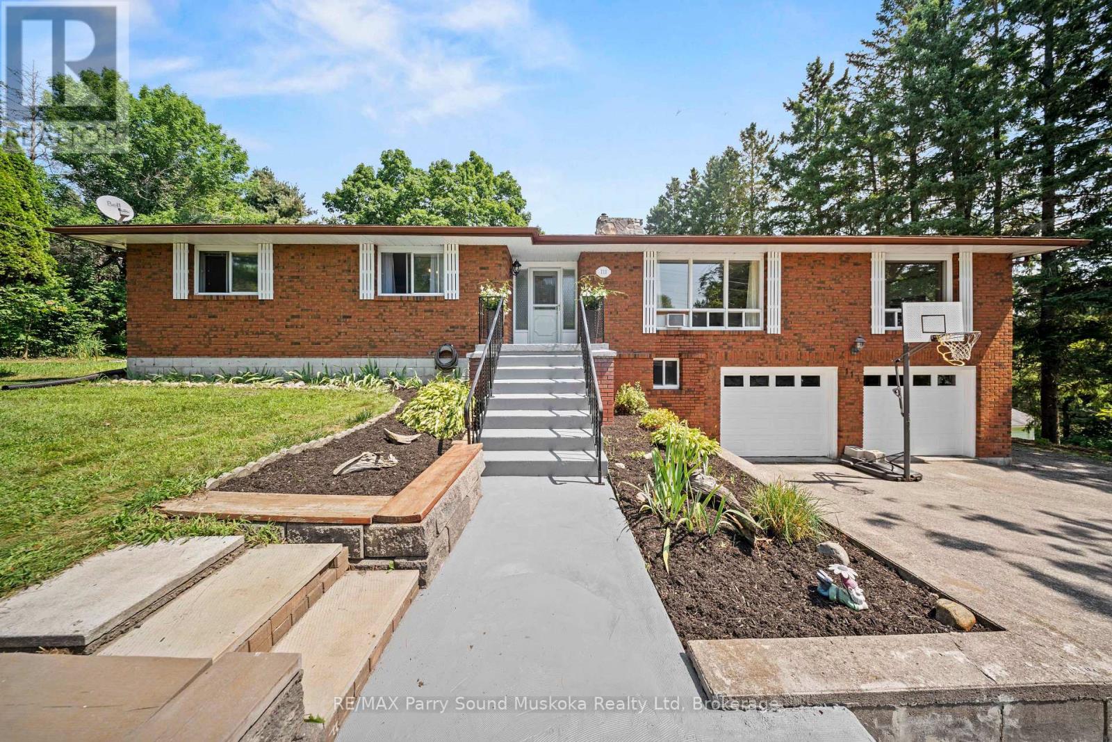 113 North Rd, McDougall, ON P2A 2W9