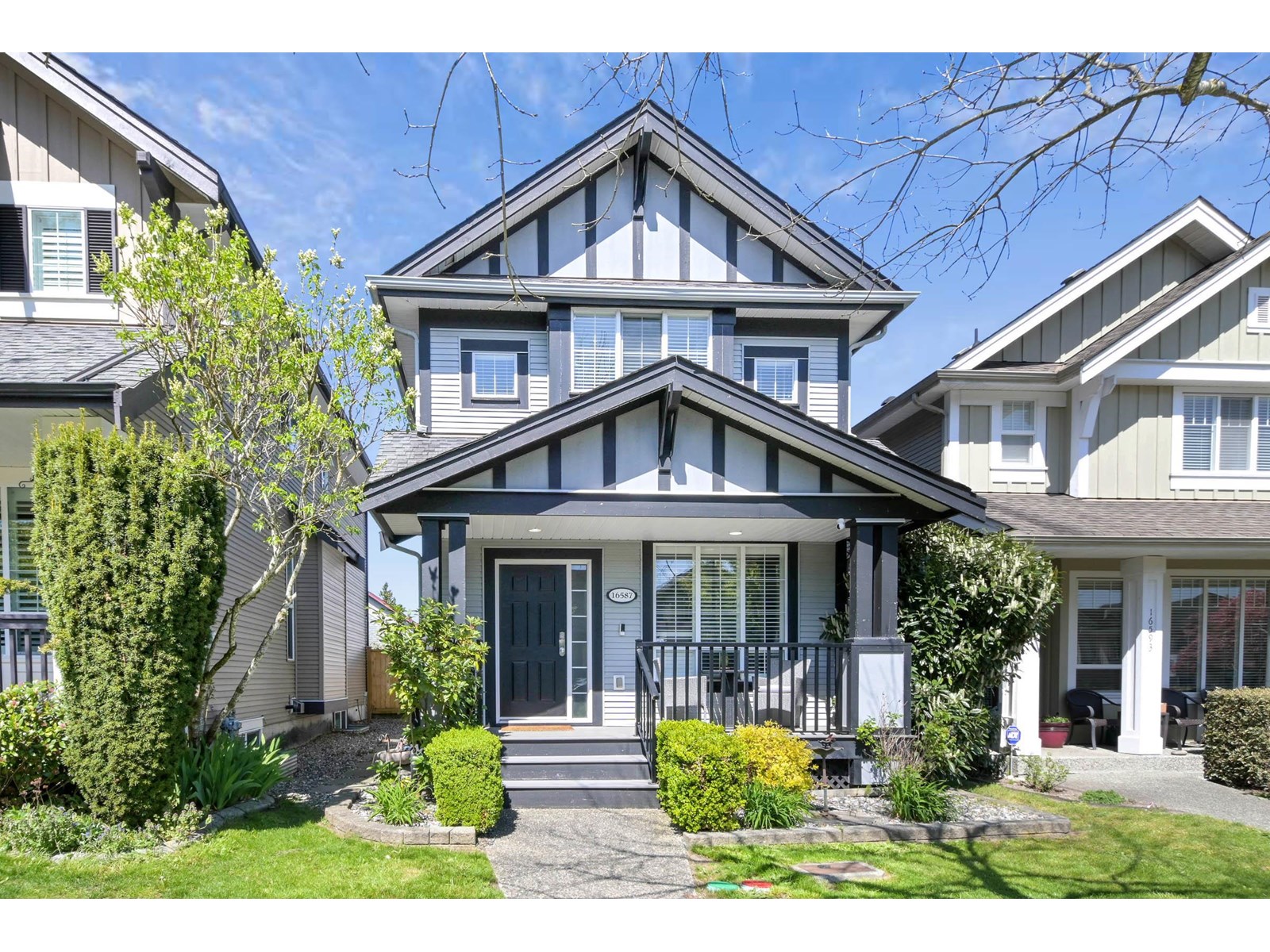 60 Avenue Unit 16587, Surrey, BC V3S 1S7