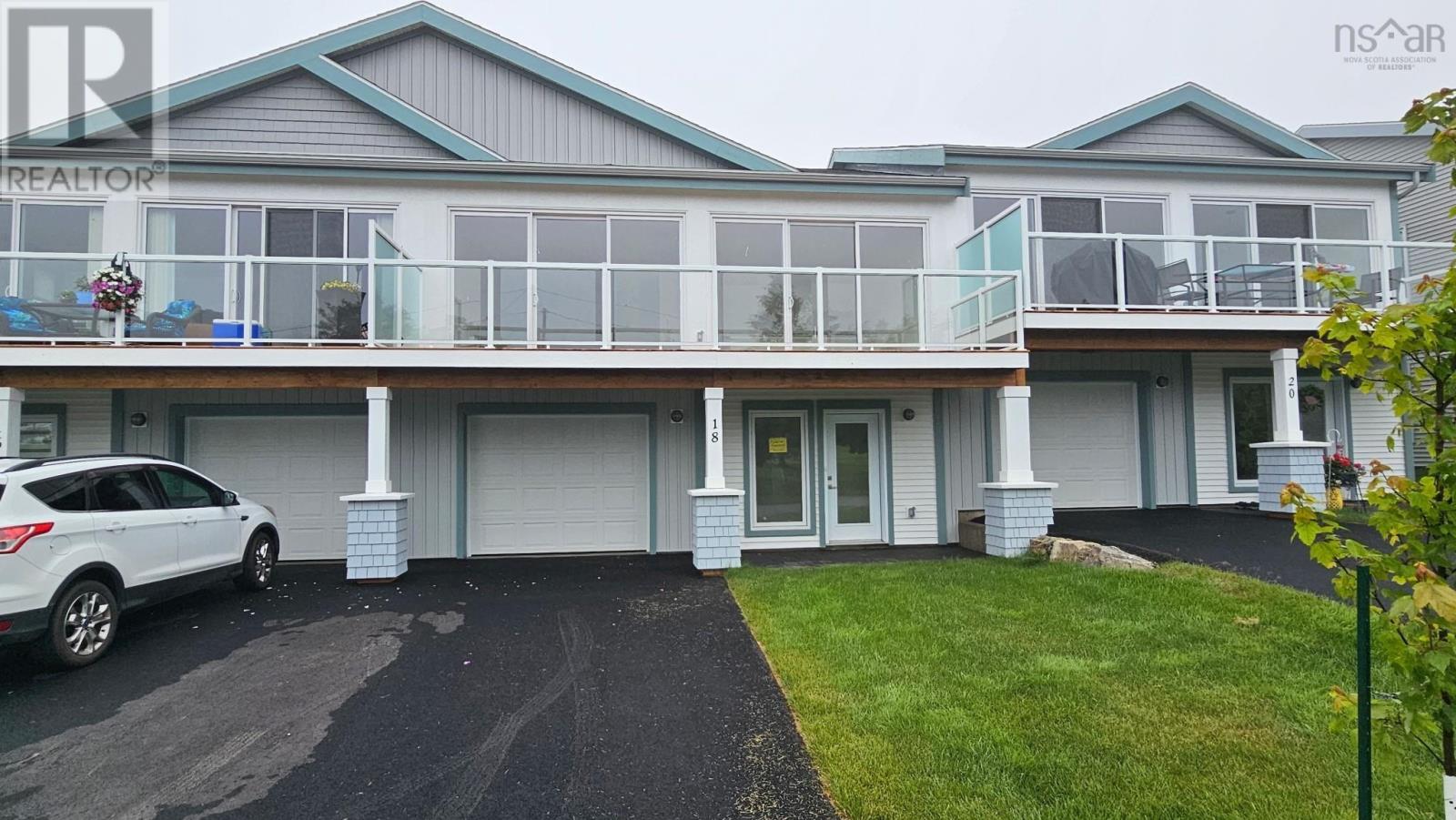 18 Sailors Trl, Eastern Passage, NS B3G 0A3