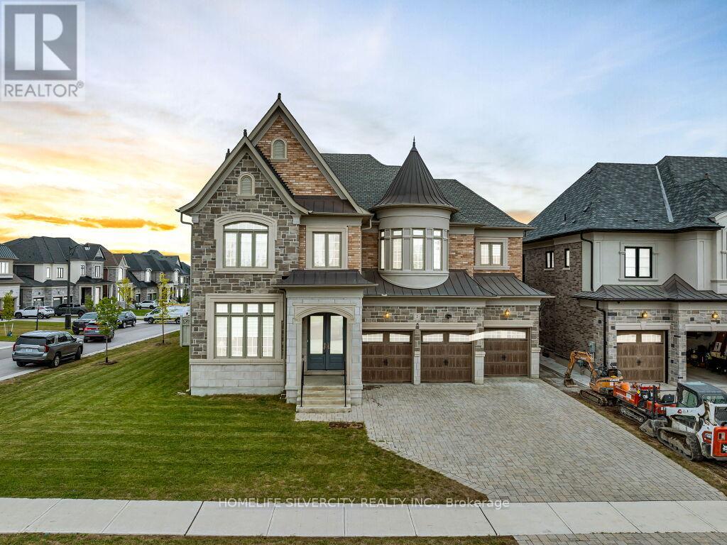 2 Endless Cir, Vaughan Kleinburg, ON L4H 4N6