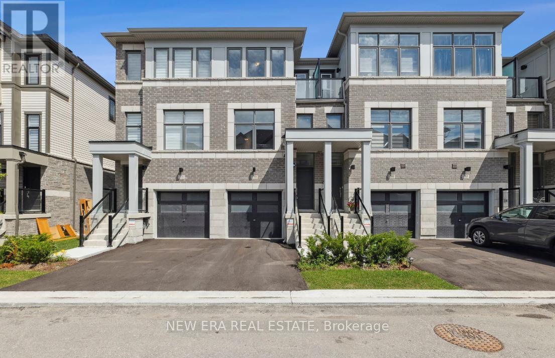 778 Kootenay Path, Oshawa, ON L1H 0A7