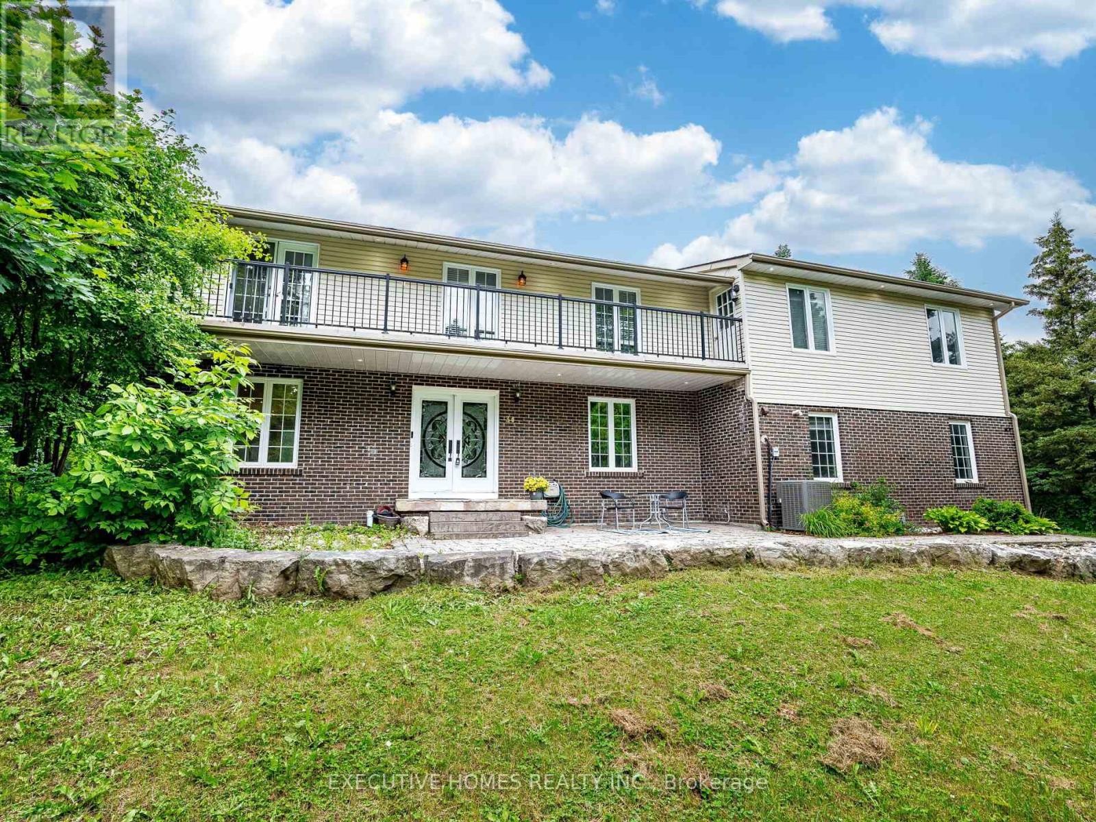 34 Kennedy Rd, Caledon Cheltenham, ON L7C 2A7