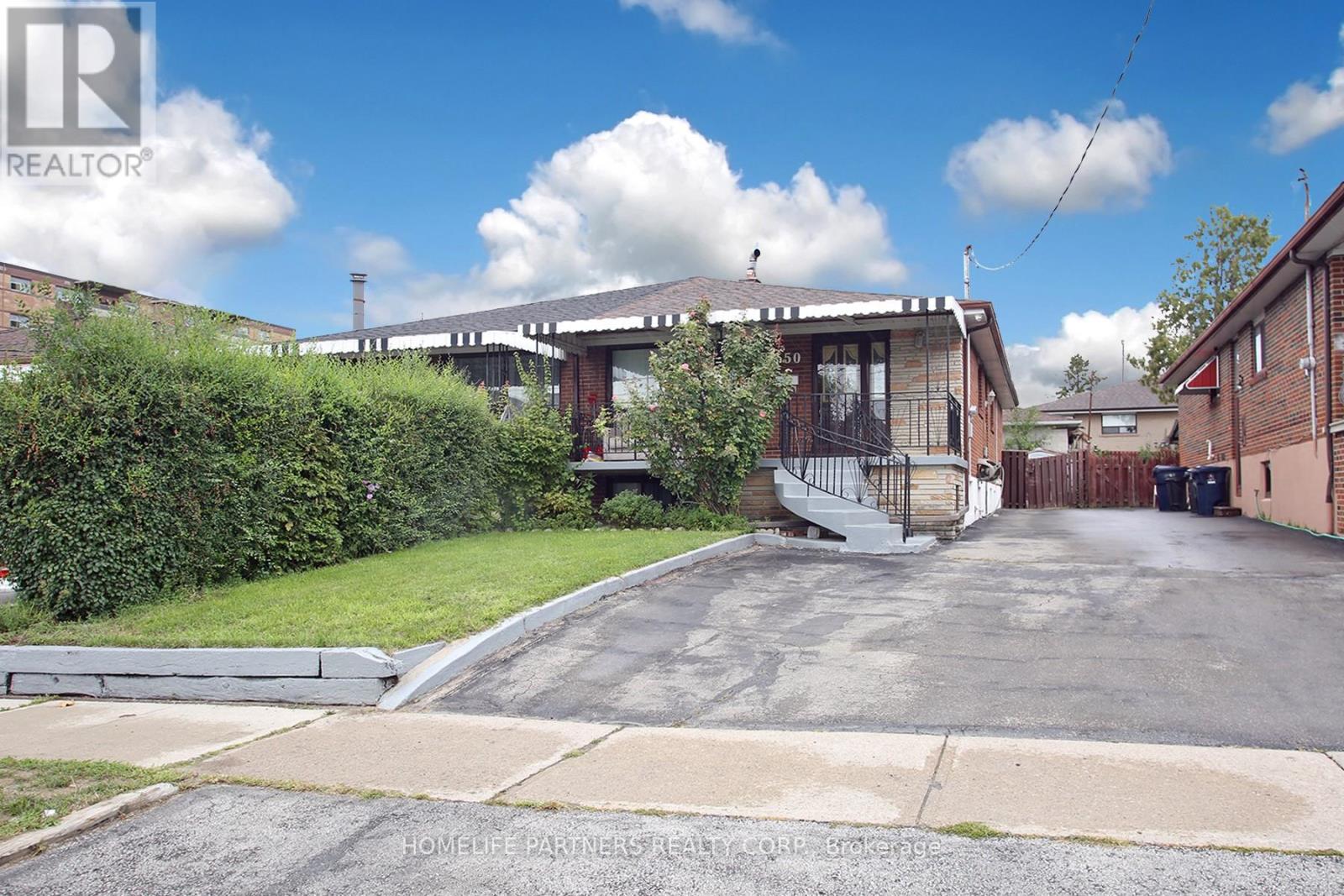 50 Hasbrooke Dr, Toronto, ON M9L 1A1