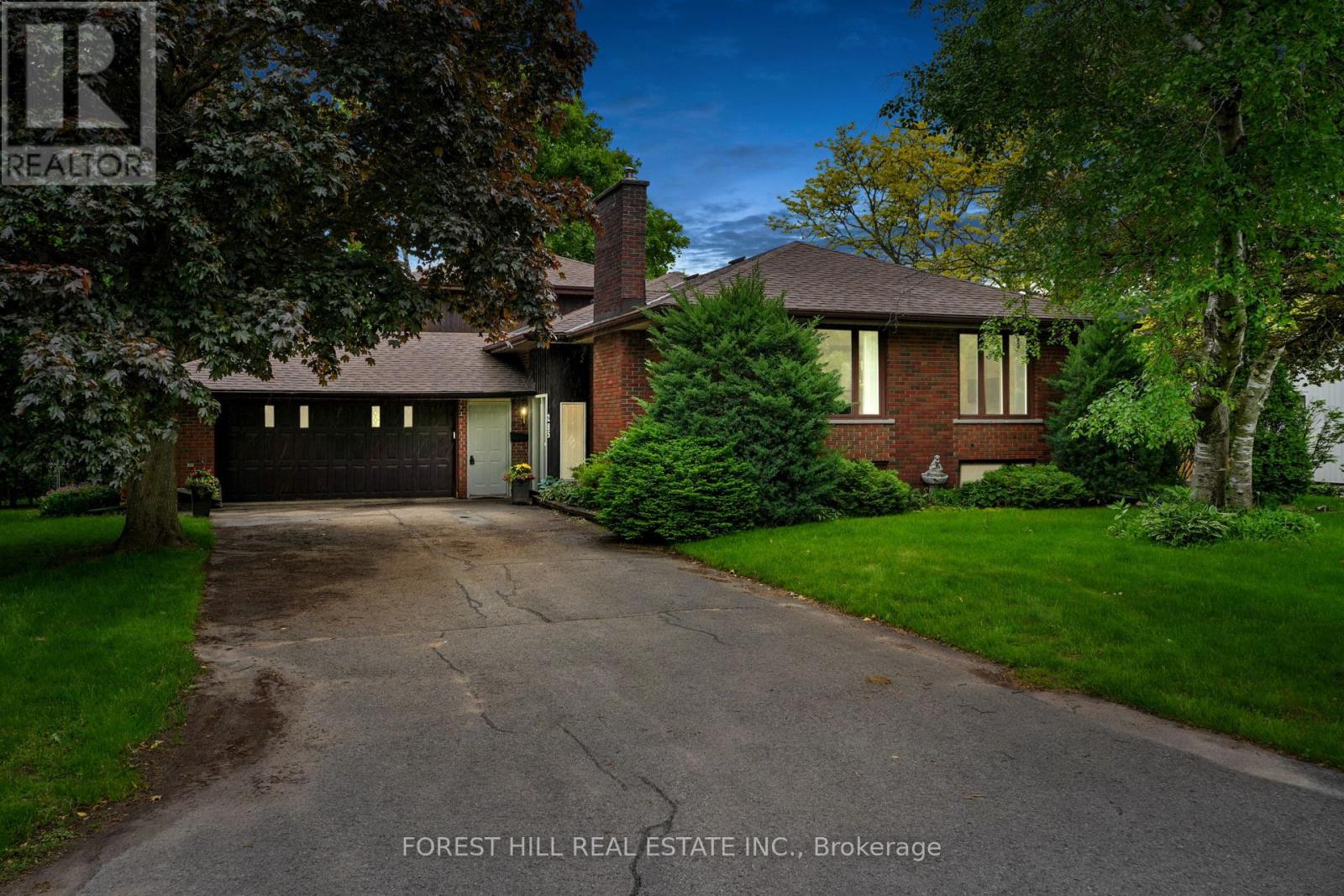 285 Cottonwood Dr, Peterborough, ON K9J 6N5