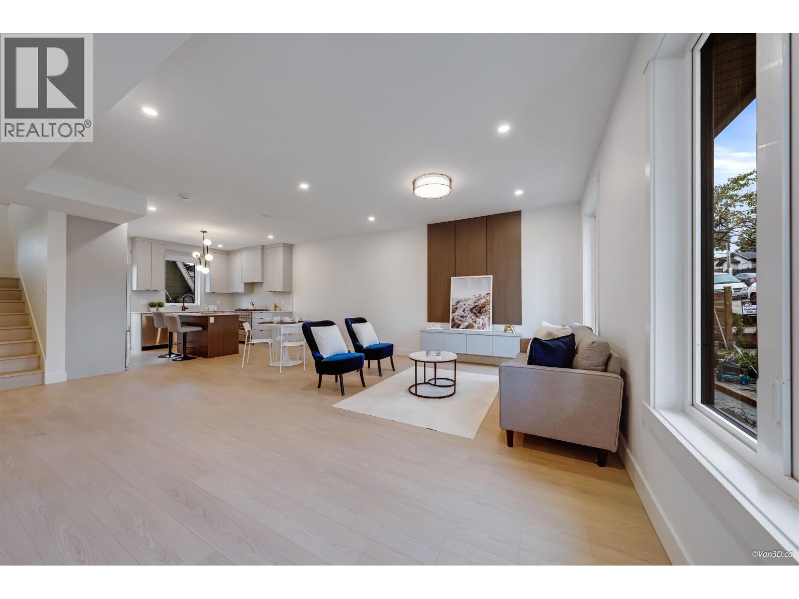 7893 2nd Street Unit 3, Burnaby, BC V3N 0K2