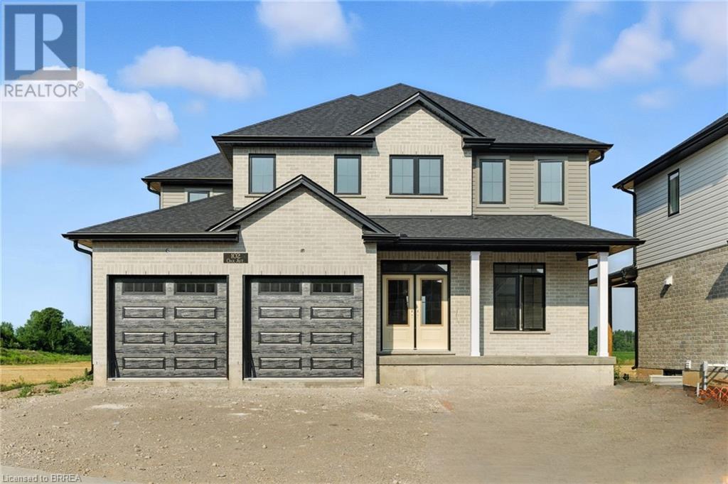 102 Oak Ave, Paris, ON N3L 0J6