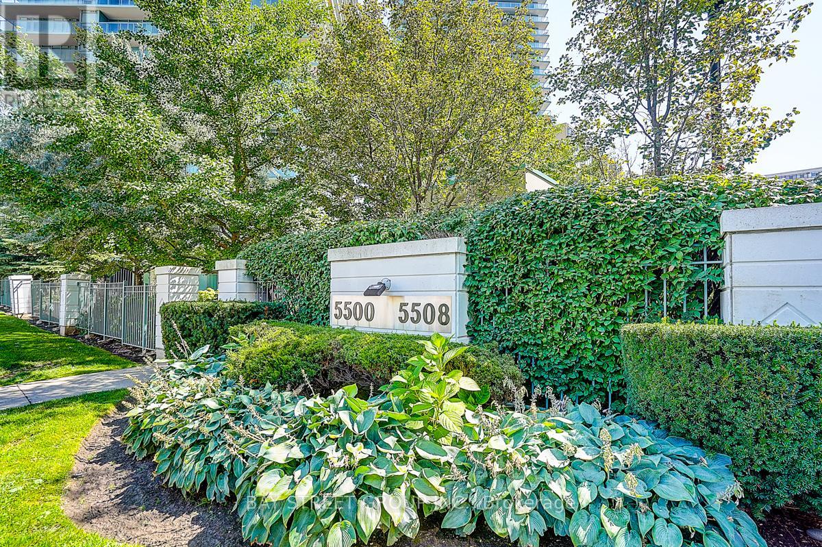 5500 Yonge St Ph3 St, Toronto Willowdale West, ON M2N 7L1