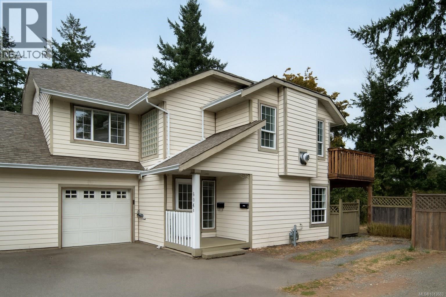 604 Kildew Rd B Rd, Victoria, BC V9B 1Z5