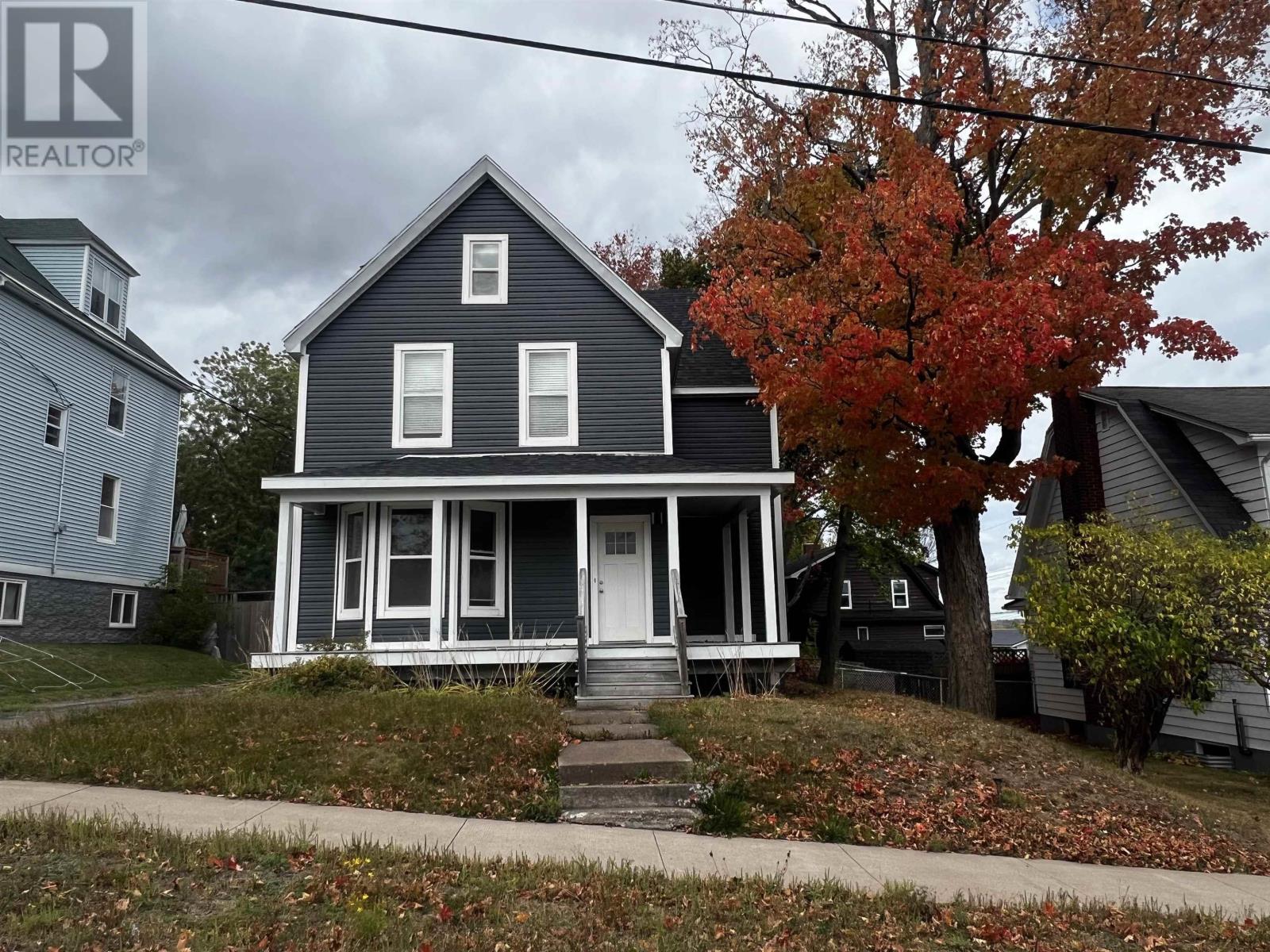 14 Allan Ave, Stellarton, NS B0K 1S0