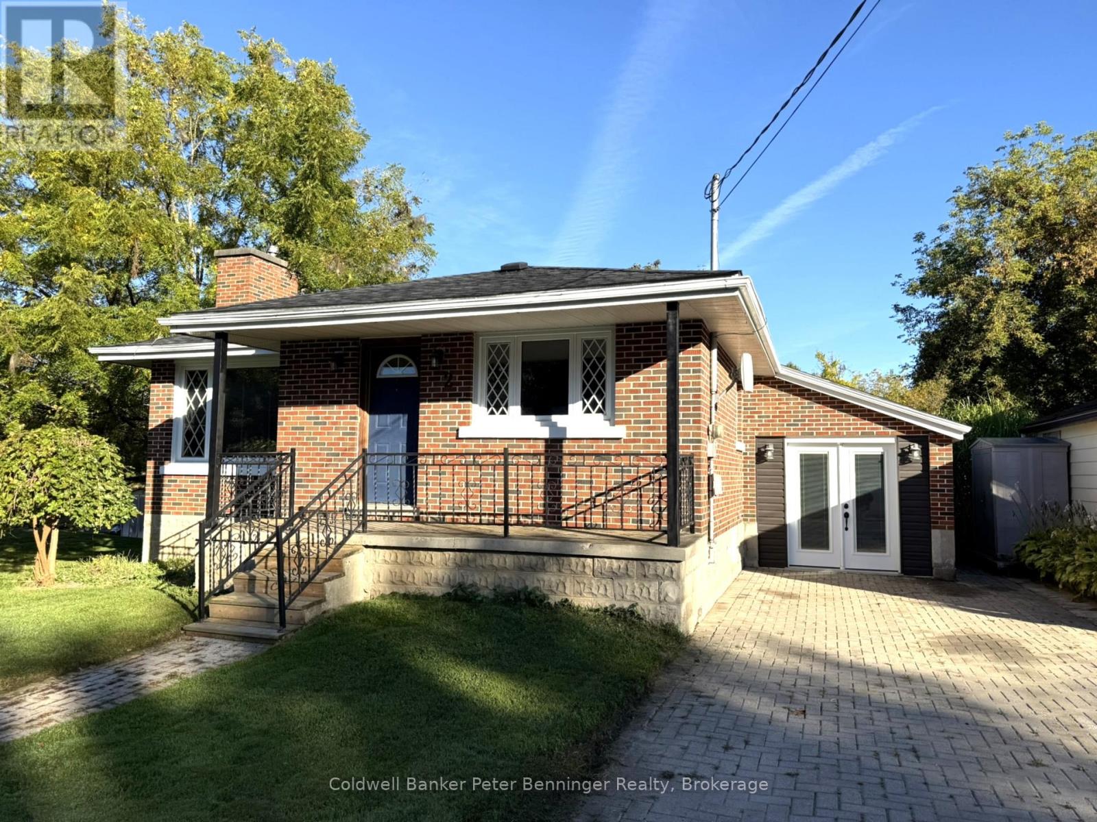 2 Elgin St, Brockton, ON N0G 2V0
