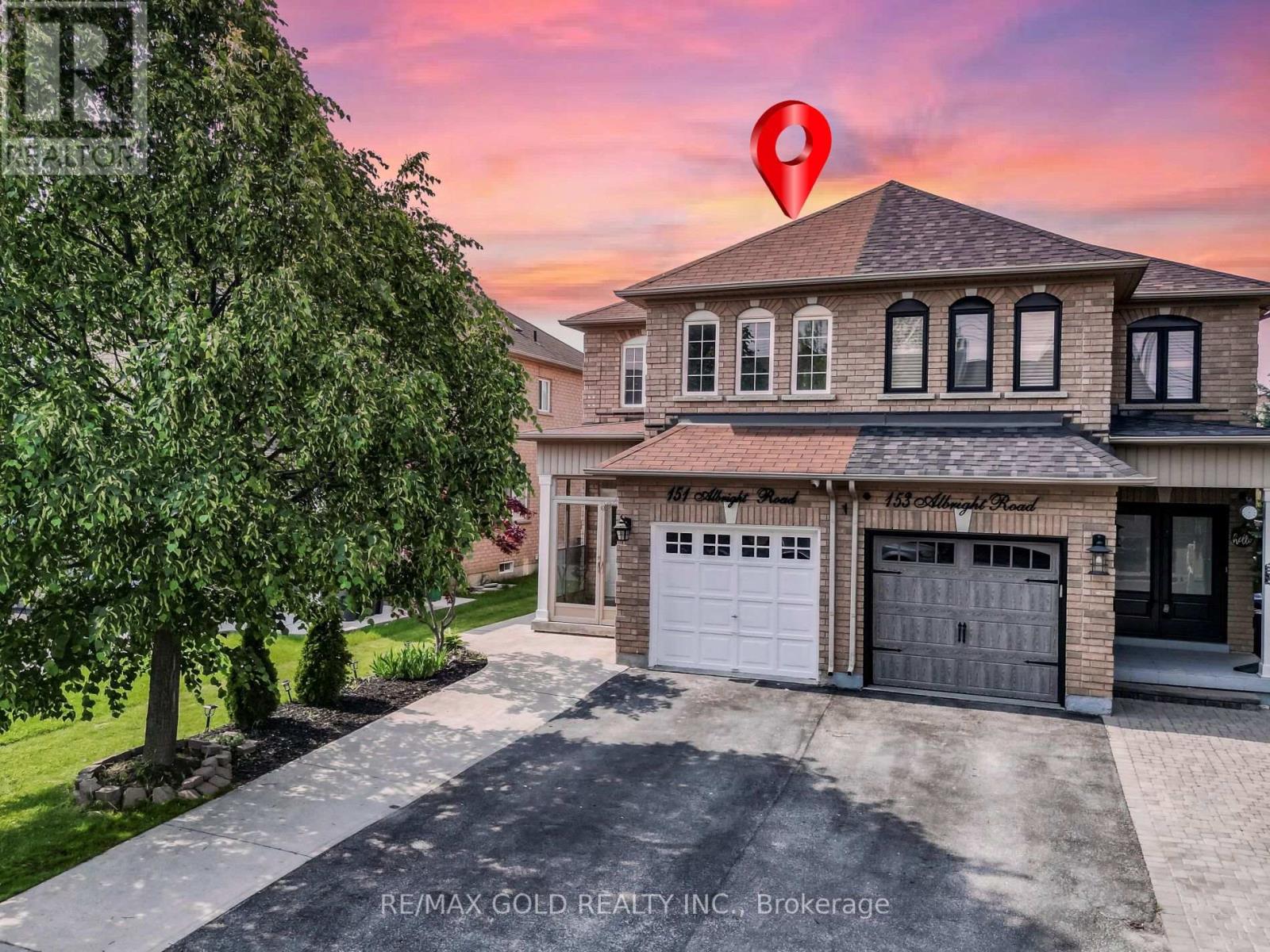 151 Albright Rd, Brampton Fletcher's Creek Village, ON L6X 0J1