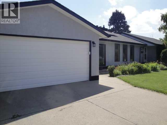 24 Street S Unit 1611, Lethbridge, AB T1K 2M2
