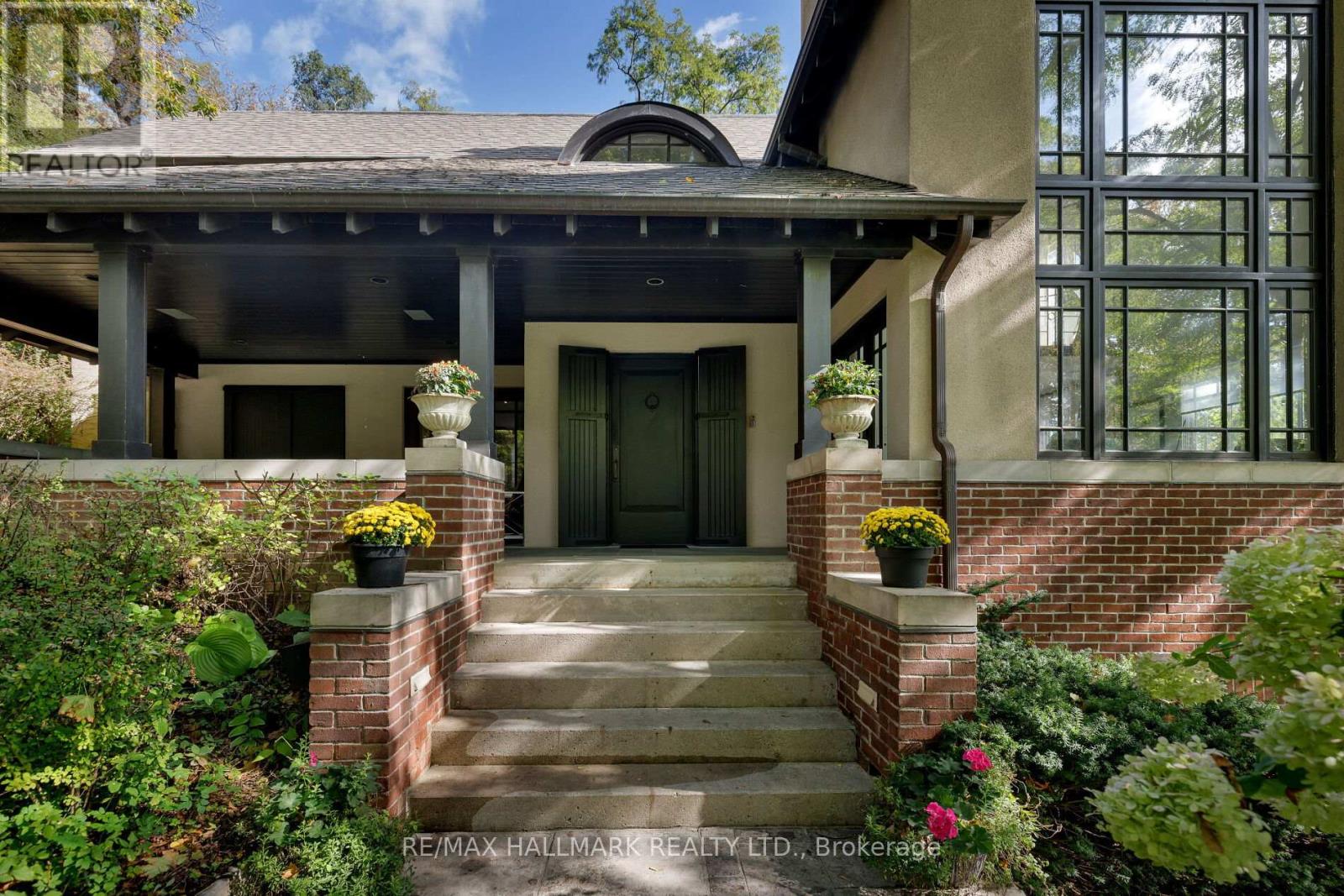 78 Wychwood Park, Toronto, ON M6G 2V5